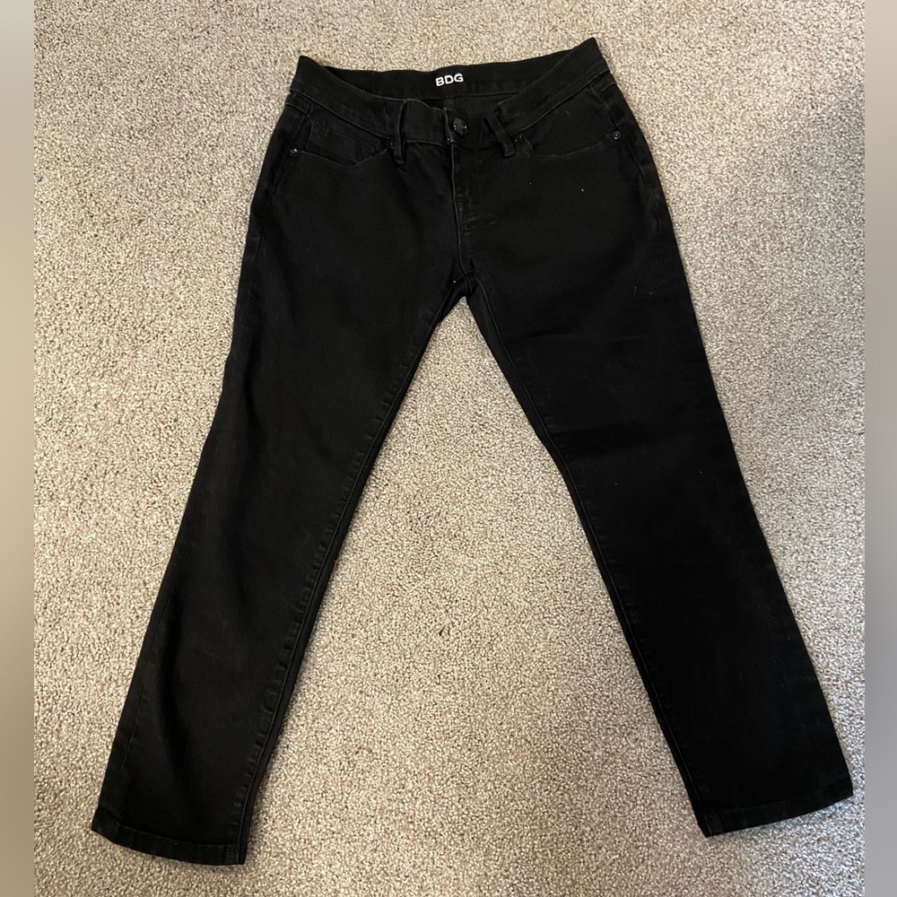 BDG Black Low Rise TWIG Crop Pants- Size 26 waist